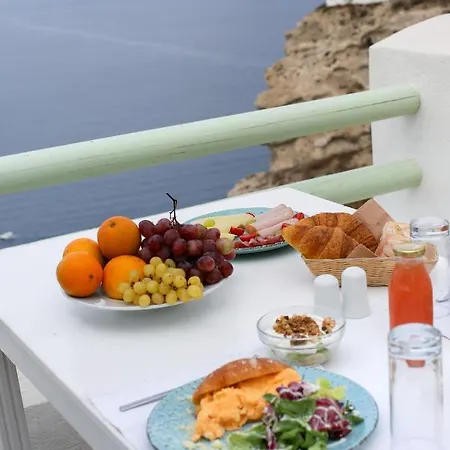 For 2-3 People Megalochori (Santorini)